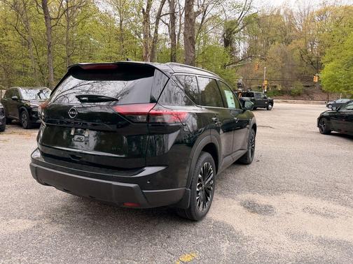 Super Black 2026 Nissan Rogue Dark Armor