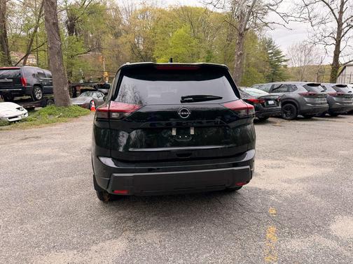 Super Black 2026 Nissan Rogue Dark Armor
