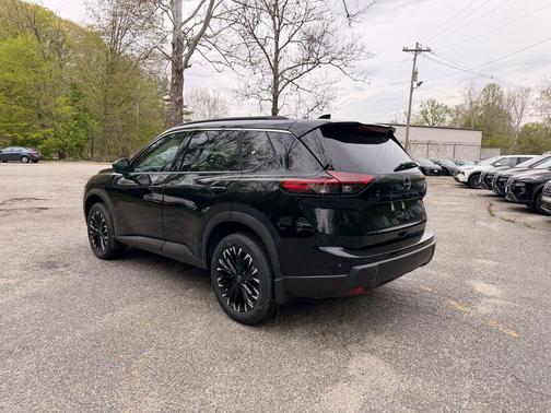 Super Black 2026 Nissan Rogue Dark Armor