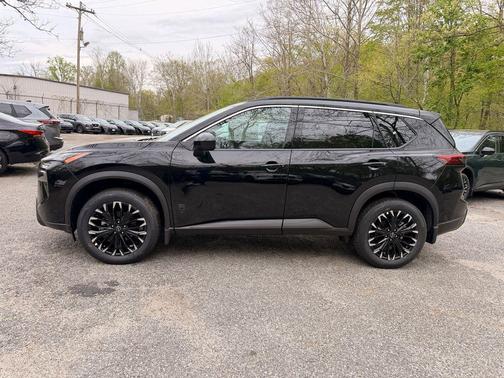 Super Black 2026 Nissan Rogue Dark Armor