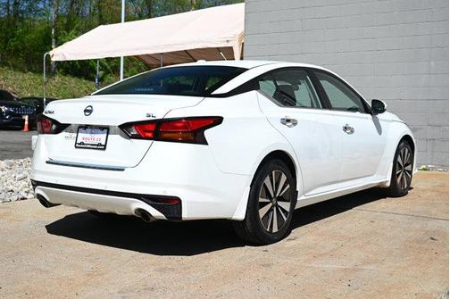 2022 Nissan Altima 2.5 SL
