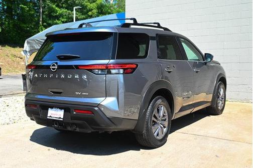 2023 Nissan Pathfinder SV 4WD