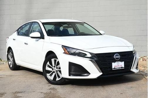 2023 Nissan Altima S FWD