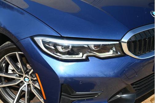 2022 BMW 330 xDrive