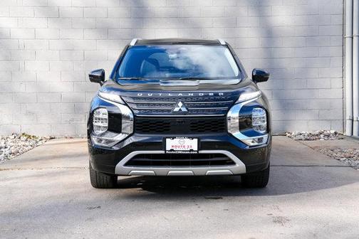 2024 Mitsubishi Outlander PHEV SEL