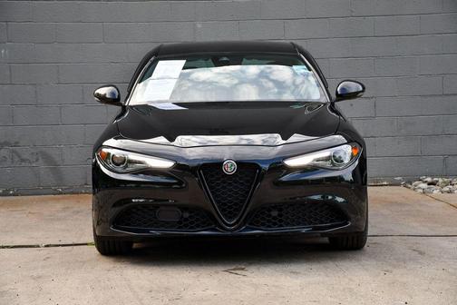 Alfa Black 2020 Alfa Romeo Giulia Ti
