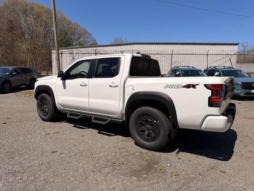 Glacier White 2026 Nissan Frontier PRO-4X