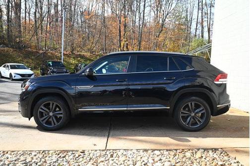 2021 Volkswagen Atlas Cross Sport 3.6L V6 SE w/Technology R-Line