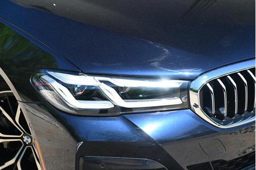 2022 BMW 530 i xDrive