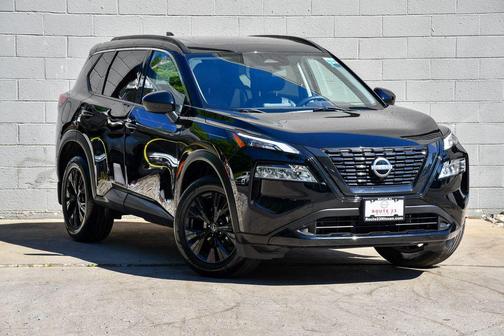 Super Black 2023 Nissan Rogue SV