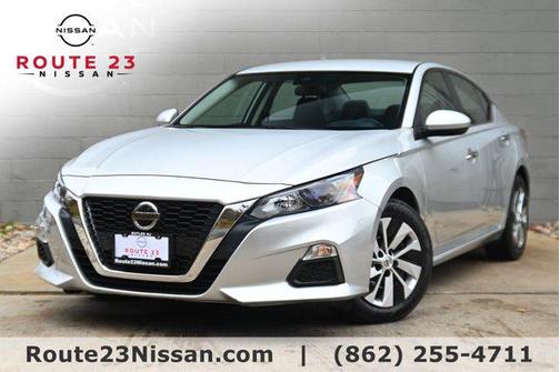 2022 Nissan Altima S FWD