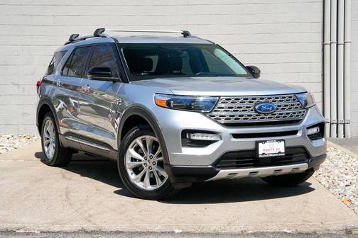Iconic Silver Metallic 2021 Ford Explorer Limited