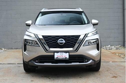 2022 Nissan Rogue SL