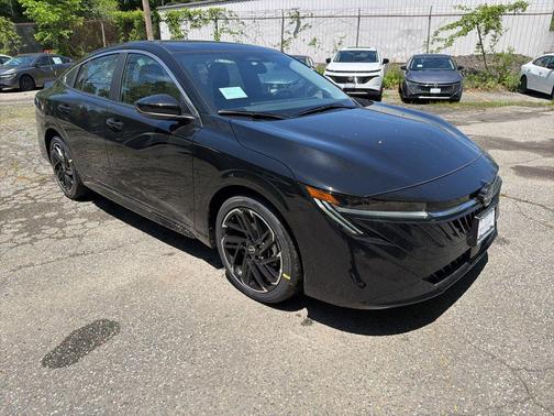 Super Black 2026 Nissan Sentra SR