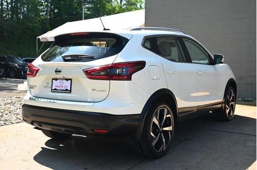 2022 Nissan Rogue Sport SL