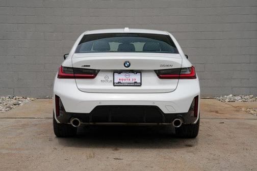 2024 BMW 330 i xDrive