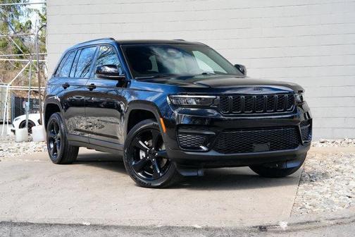 2023 Jeep Grand Cherokee Altitude