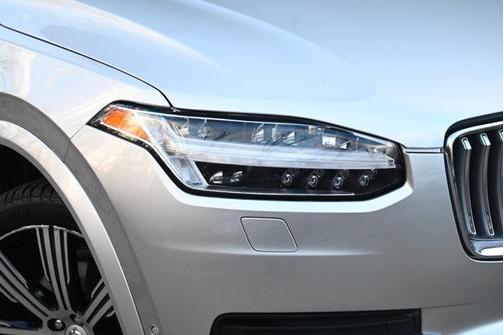 2022 Volvo XC90 T6 Inscription