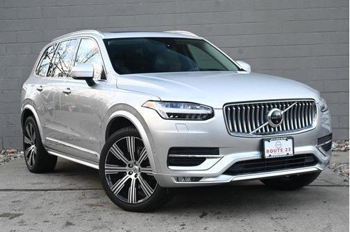 2022 Volvo XC90 T6 Inscription