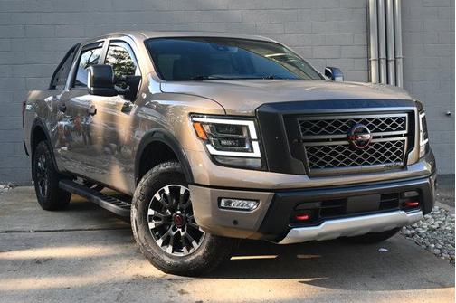 2024 Nissan Titan PRO-4X