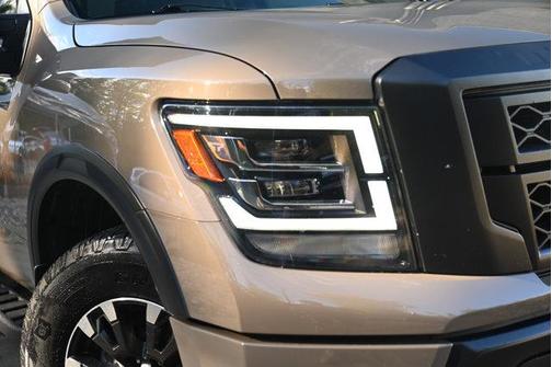 2024 Nissan Titan PRO-4X