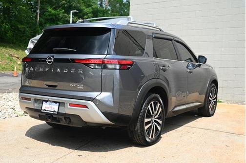 2023 Nissan Pathfinder Platinum 4WD