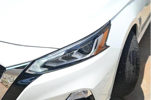 2021 Nissan Altima 2.5 SL