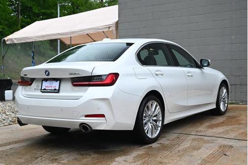 2024 BMW 330e Base
