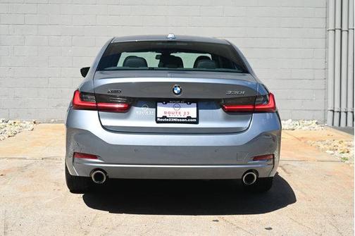 2024 BMW 330 i xDrive