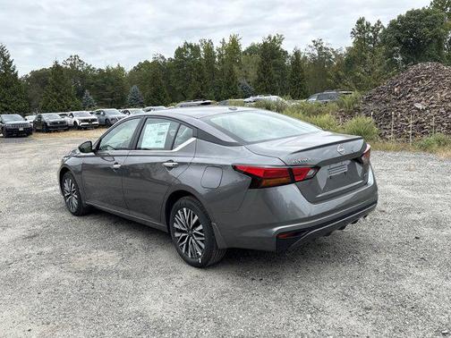 2025 Nissan Altima SV AWD