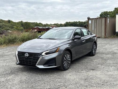 2025 Nissan Altima SV AWD