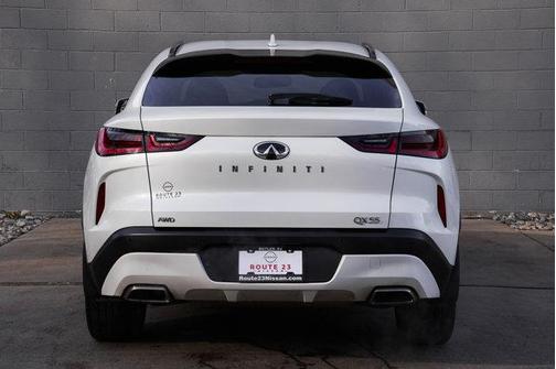 2023 INFINITI QX55 LUXE