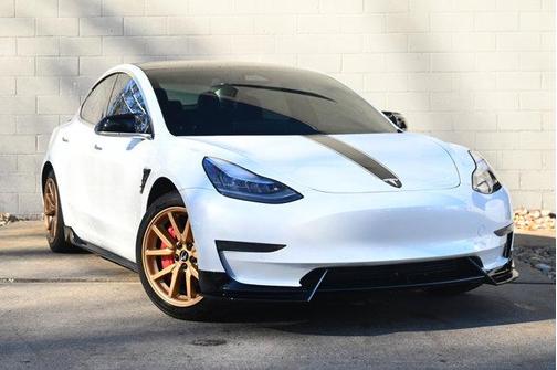 2020 Tesla Model 3 Standard Range Plus