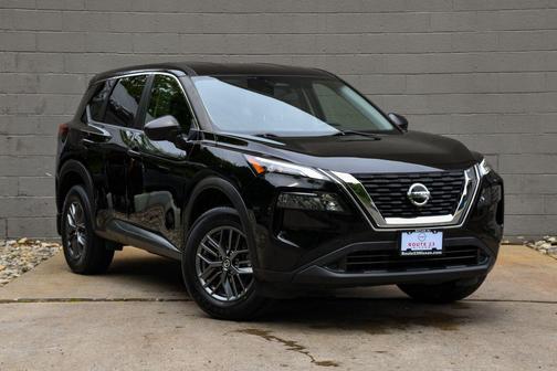Super Black 2021 Nissan Rogue S