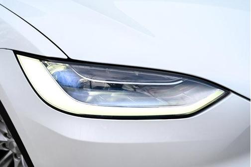 2020 Tesla Model X Long Range Dual Motor All-Wheel Drive