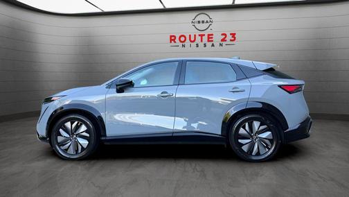 Boulder Gray Pearl 2024 Nissan ARIYA EVOLVE+