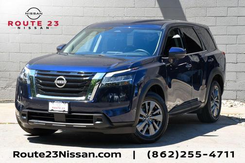 Deep Ocean Blue Pearl 2022 Nissan Pathfinder S 4WD