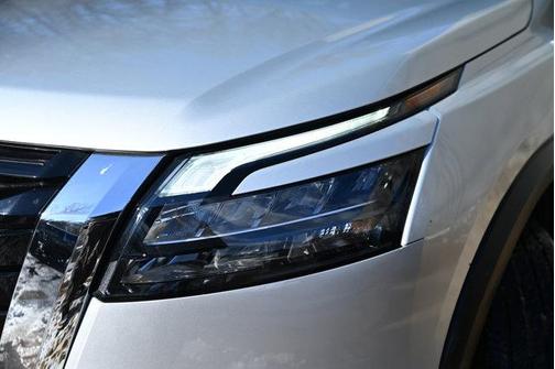 2023 Nissan Pathfinder SV 4WD