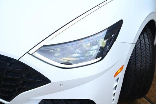 2021 Hyundai SONATA Limited