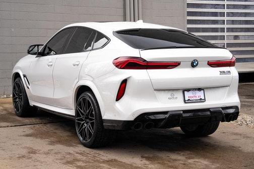 2023 BMW X6 M Base