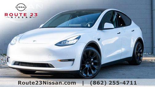 2022 Tesla Model Y Long Range Dual Motor All-Wheel Drive