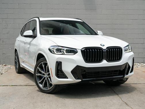 White 2022 BMW X3 xDrive30i