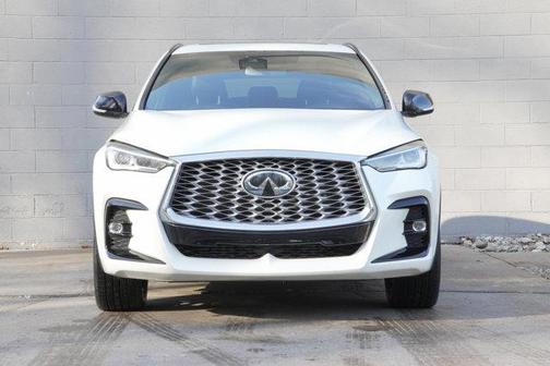 2023 INFINITI QX55 LUXE