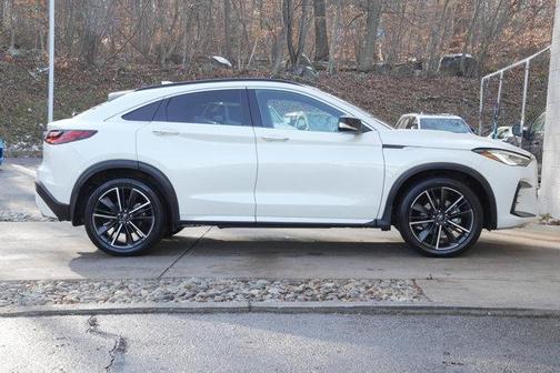 2023 INFINITI QX55 LUXE