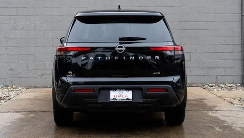 2024 Nissan Pathfinder S 4WD