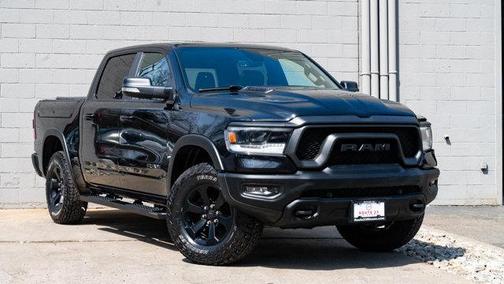 Diamond Black Crystal Pearlcoat 2020 RAM 1500 Rebel