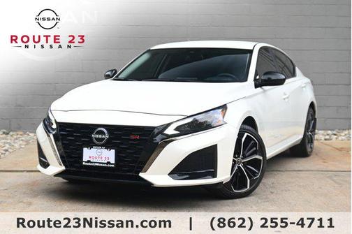 2025 Nissan Altima SR AWD