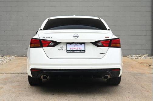 2025 Nissan Altima SR AWD