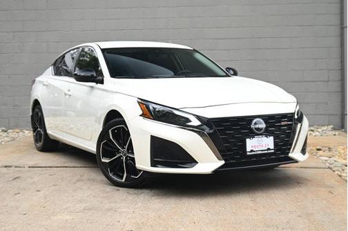 2025 Nissan Altima SR AWD