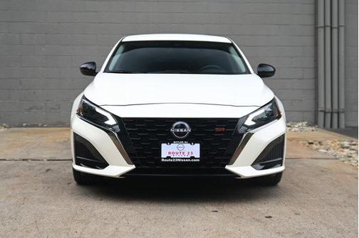 2025 Nissan Altima SR AWD